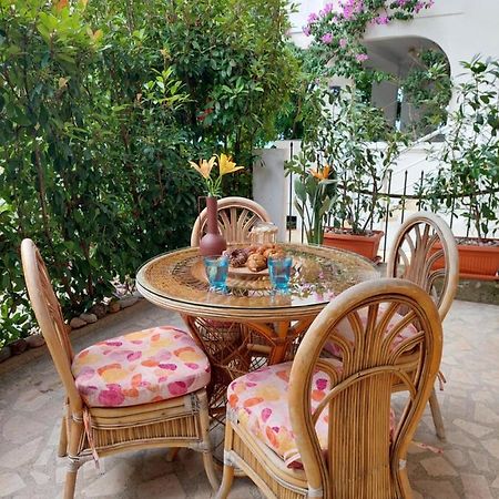 Passiflora Apartment - Near The Sea บาร์ ภายนอก รูปภาพ
