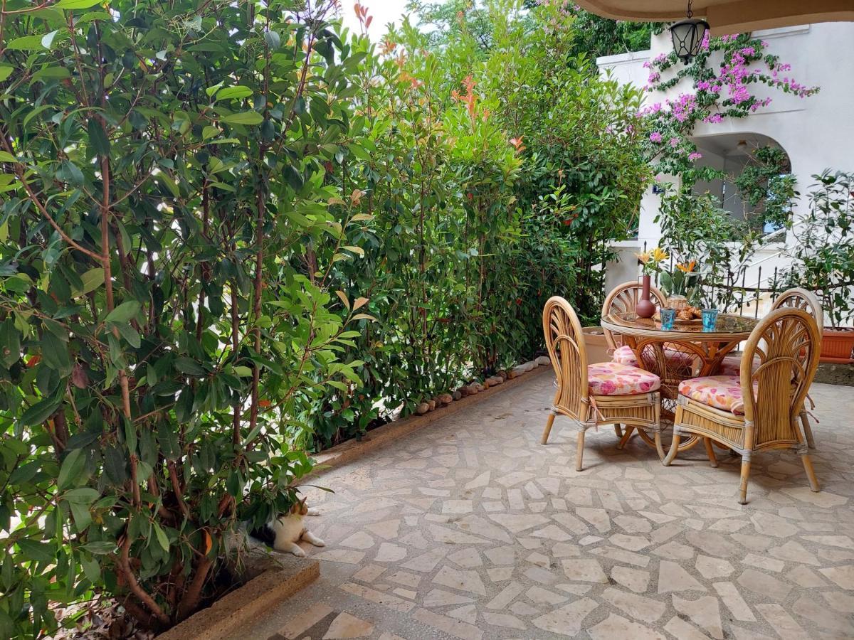 Passiflora Apartment - Near The Sea บาร์ ภายนอก รูปภาพ